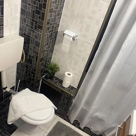 Lovely In The Heart Of Appartement Boekarest