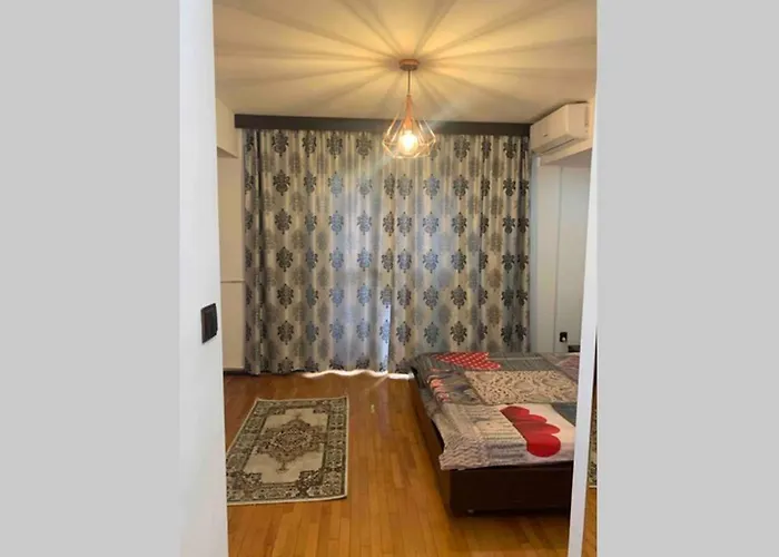 Lovely In The Heart Of * Βουκουρέστι