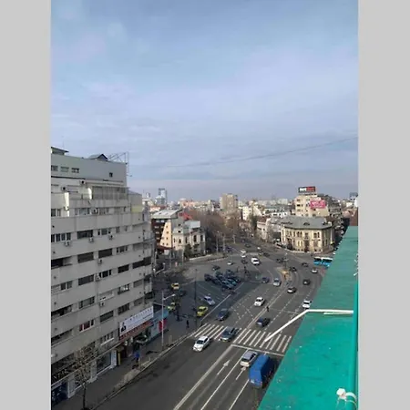 Lovely In The Heart Of * Bucarest